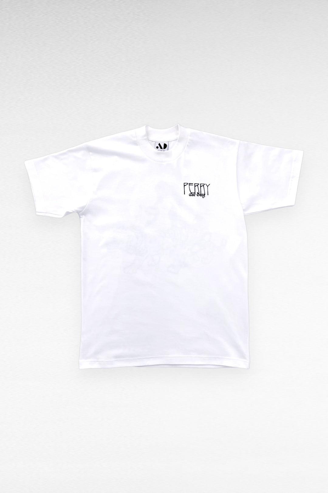 Perry – Sun Charger – White